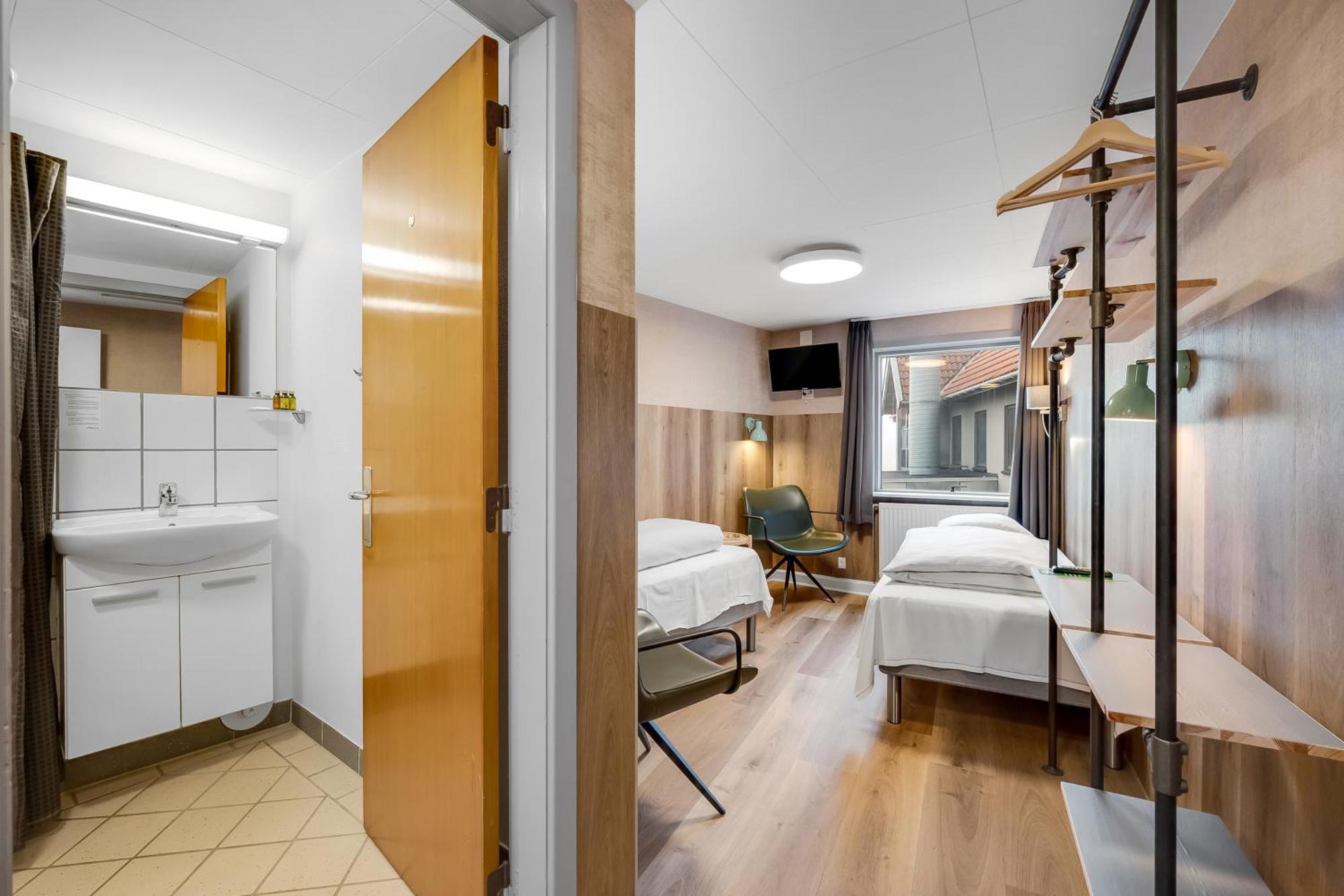 Hvide Sande Hotel Bagian luar foto